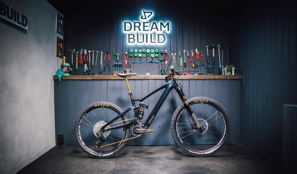 Teewing by DREAM BUILD